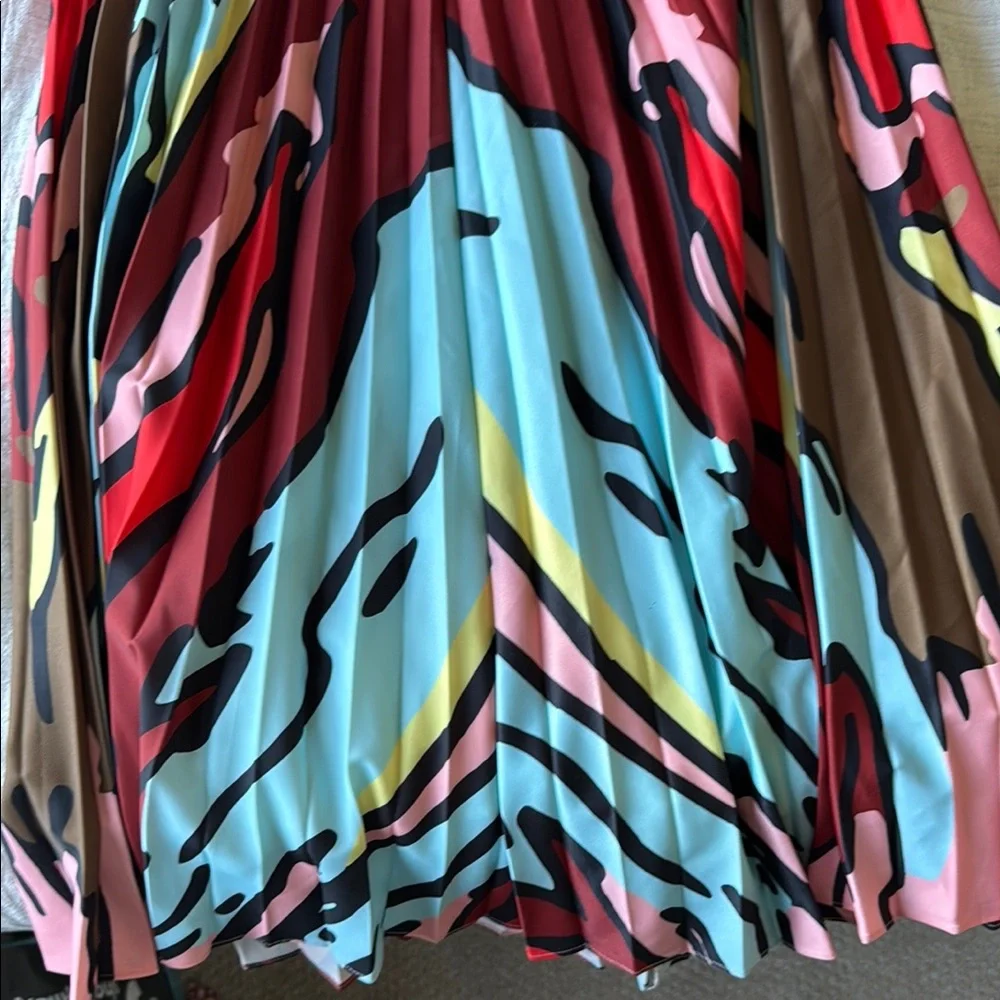 Beulah Multicolor Abstract A-Line Skirt‎
